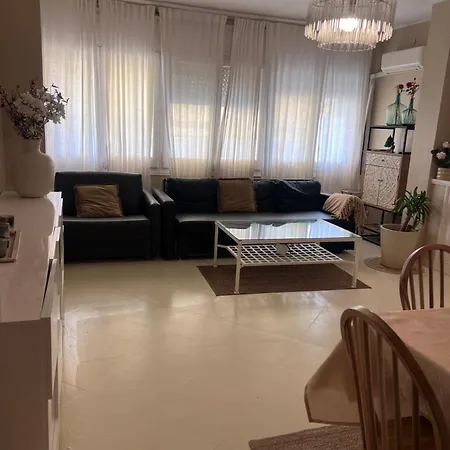 Cerca Playa Apartment